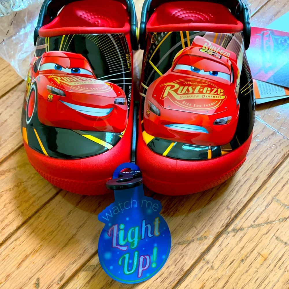 Lightning McQueen Light Up Crocs little kids size 11